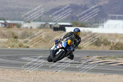 media/Oct-05-2025-CVMA (Sun) [[beeef4f201]]/Race 5-Amateur Supersport Open (Holeshot)/